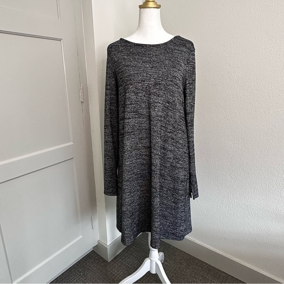 GAP Outlet Stretch Knit Shimmer Dress Sz M Gray - Picture 1 of 10